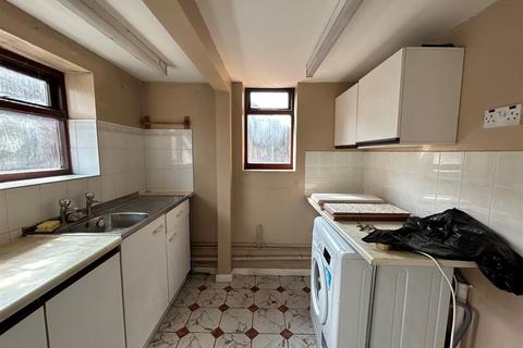 9 Cumberland Road, Oldbury, B68 0AL
