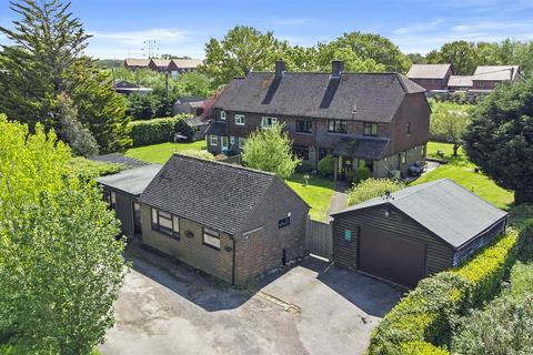 5 bedroom semi-detached house for sale, Hilland Road, Billingshurst