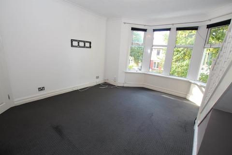 2 bedroom property to rent, Kelston Road, Whitchurch, Cardiff