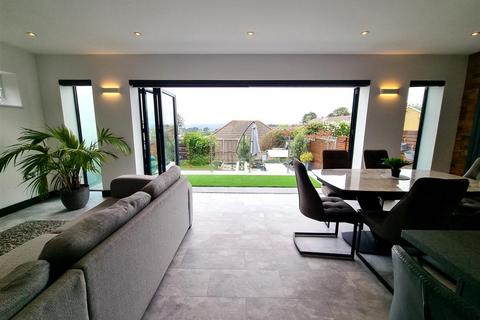 39 Kinson Avenue, Poole, BH15 3PH