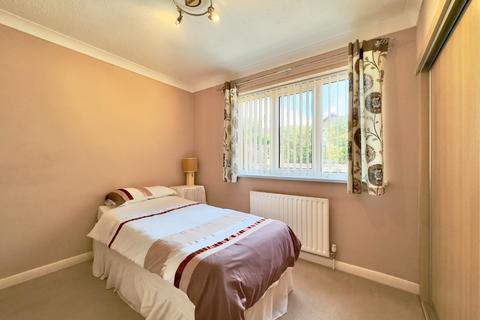 12 Elstead Close, Barugh Green, Barnsley, S75 1NB