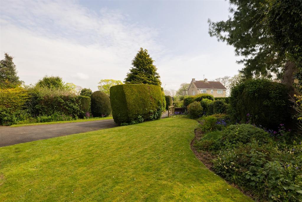 2 Low Hutton Park-03.jpg
