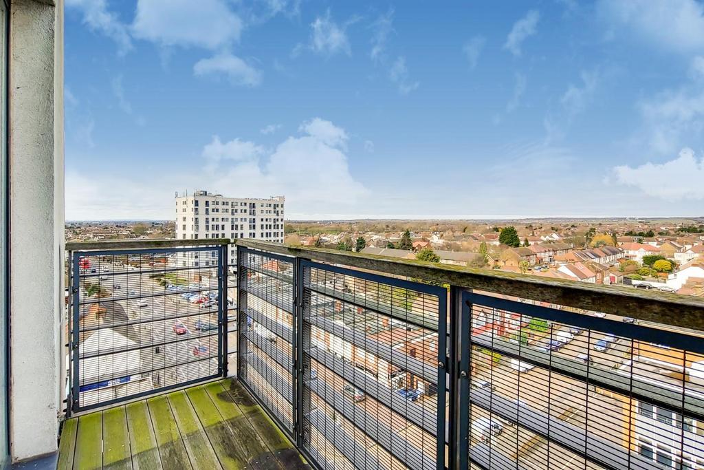 4 Balcony-1.jpg