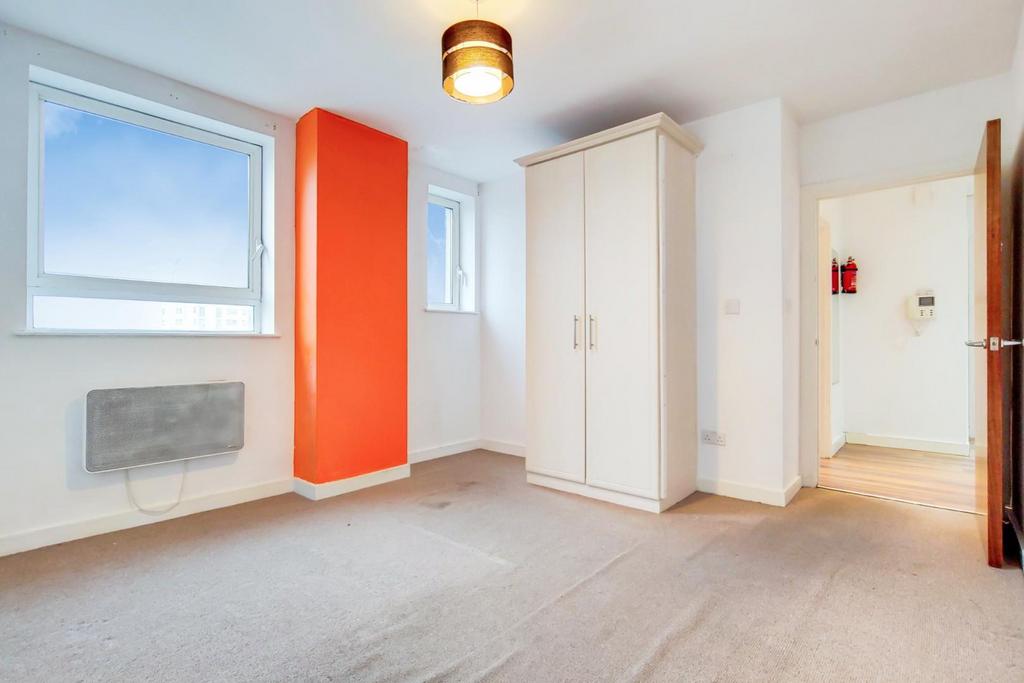 1 Master Bedroom-1.jpg