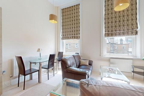 2 bedroom flat for sale, Buckden Court., Jackson Walk, Menston, LS29 6AJ