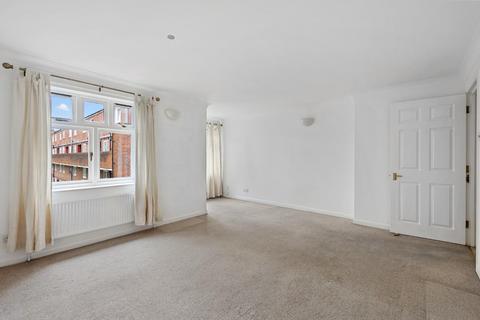 1 bedroom flat for sale, Matthias Road, London, N16