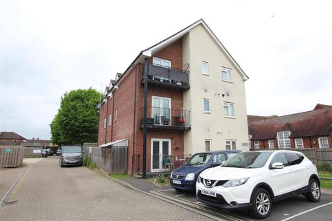 2 bedroom flat for sale, Toynbee Road, Eastleigh