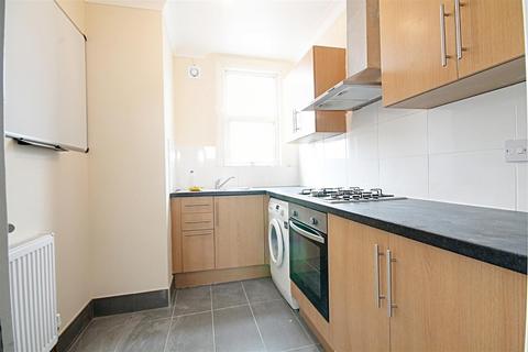 House share to rent, Strode Road, Willesden, London