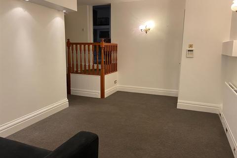 1 bedroom apartment to rent, Fenton Street, Mirfield WF14