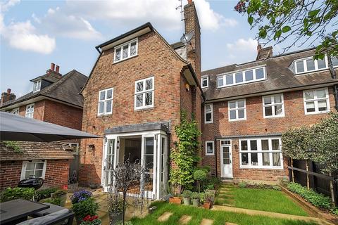 5 bedroom semi-detached house for sale, Heath Close, London, NW11