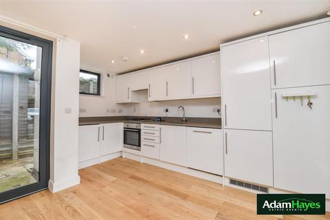 3 bedroom semi-detached house for sale, East End Road, East Finchley N2
