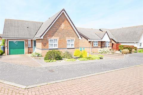 3 bedroom detached bungalow for sale, Shorefields, Gillingham