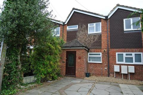 2 bedroom terraced house for sale, Orchard Avenue, Ashford TW15