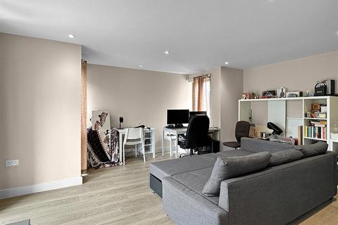 1 bedroom flat for sale, Water Lane, Cambridge CB4