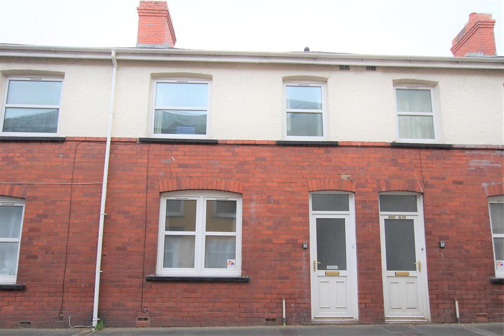 Mill Street, Aberystwyth 3 bed house £750 pcm (£173 pw)