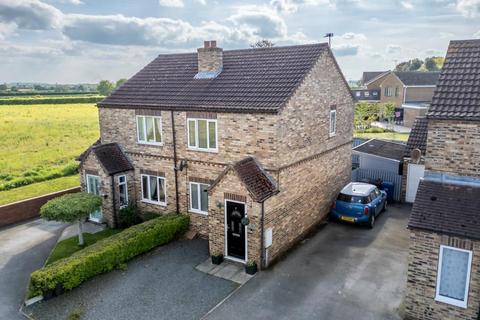 11 Beech Park Close, Riccall, York, YO19 6NL