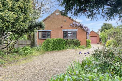 2 bedroom detached bungalow for sale, Glebe Close, Gunton