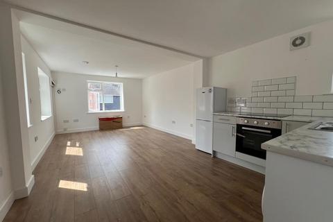 Studio to rent, Clements Street, Stoke, Coventry, CV2 4HX