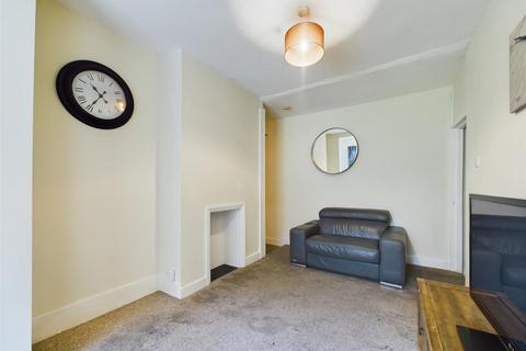 1 bedroom flat for sale, Ash Grove, Penge, London, SE20
