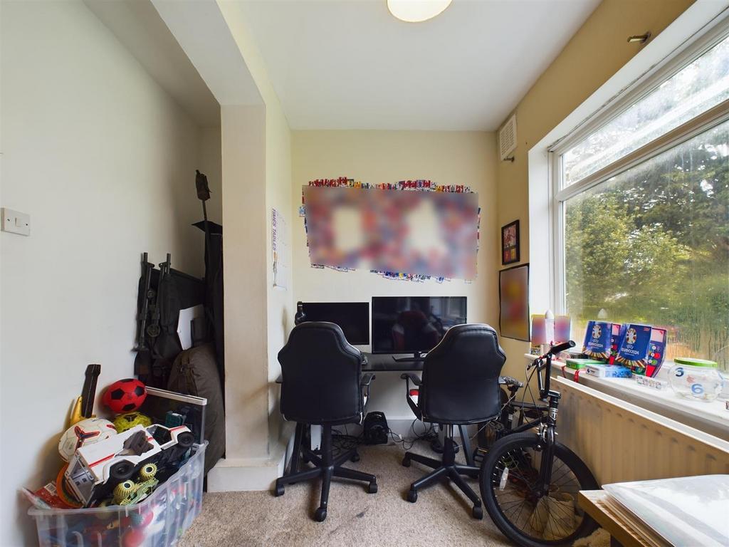 CAM02337 G0-PR0163-STILL027.jpg