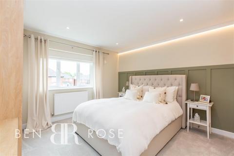 7 Centurion Way, Farington, Leyland, PR25 3BF