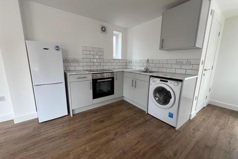 Studio to rent, Clements Street, Stoke, Coventry, CV2 4HX