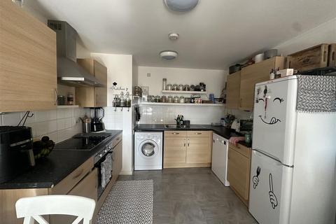 1 bedroom flat for sale, Ice House Quarter, Abbey Road, Barking