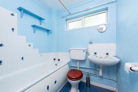 248 Gershwin Road, Basingstoke, RG22 4HL