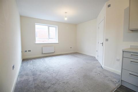 1 bedroom apartment to rent, Hyde Road, Manchester M34