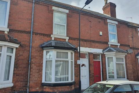 2 bedroom terraced house to rent, Apley Road, Hyde Park, DN1