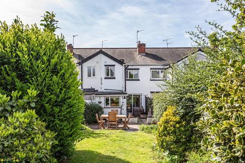 54 Planks Lane, Wombourne, Wolverhampton, WV5 9HG