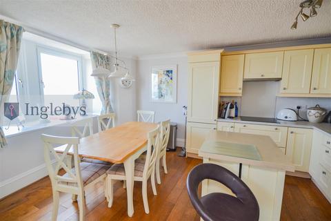 2 bedroom apartment for sale, Marine Parade, Saltburn-By-The-Sea