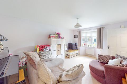 3 bedroom end of terrace house for sale, Hundred Acre Way, Red Lodge