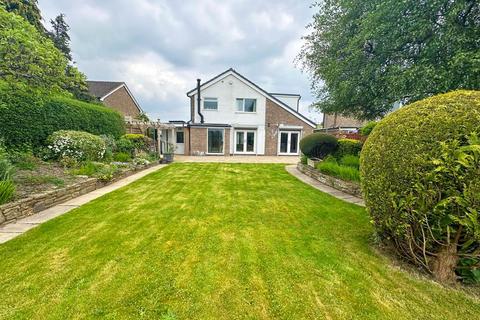 4 bedroom detached house for sale, Thornhill Road, Steeton, Keighley