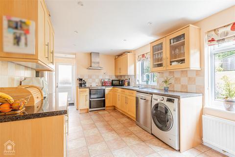 3 bedroom semi-detached house for sale, London Close, Dorchester DT2