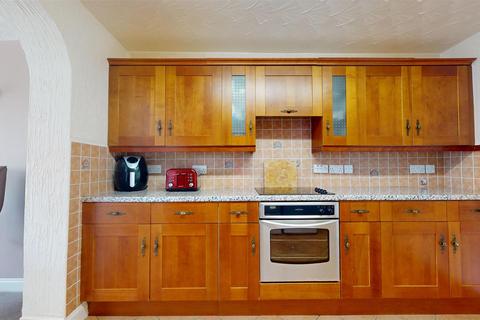 68 Allerton Crescent, Bristol, BS14 9PX