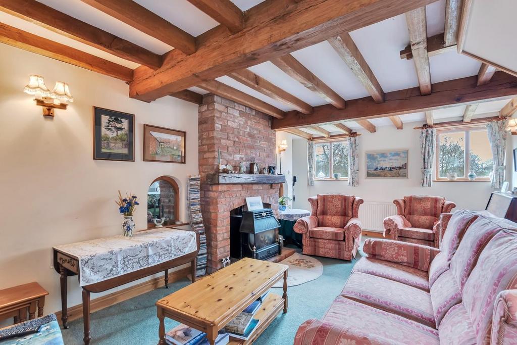 Keepers Cottage Lounge.jpg