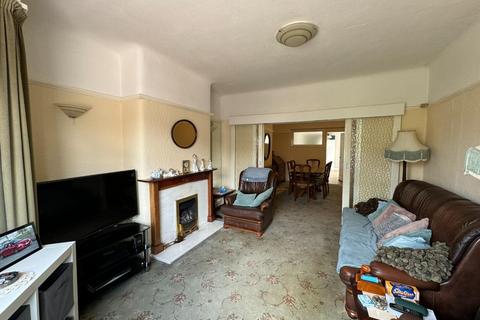 4 bedroom semi-detached house for sale, Buckingham Road, Chorlton