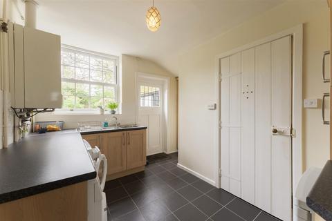 Dean House Clanage Road, Bristol, BS3 2JX