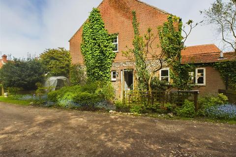 2 bedroom cottage for sale, The Hurn, West Runton, Cromer