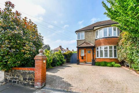 3 bedroom semi-detached house for sale, Manners Way, Southend-On-Sea SS2