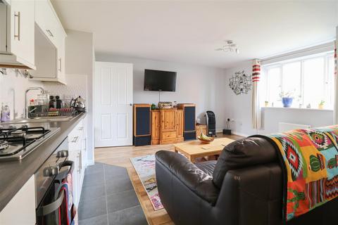 2 bedroom apartment for sale, Spearmint Way, Red Lodge IP28