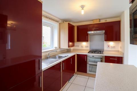 3 bedroom semi-detached house to rent, Orford Close, Ely CB7