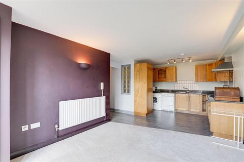 2 bedroom apartment to rent, Raleigh Square, Raleigh Street, Nottingham NG7