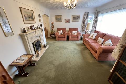 12 Sandham Grove, Wirral, CH60 1XP