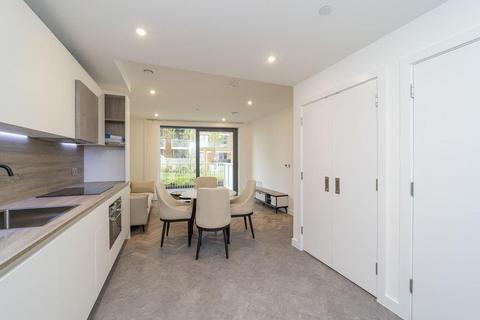 1 bedroom apartment to rent, Makers Yard, Stoke Newington N4