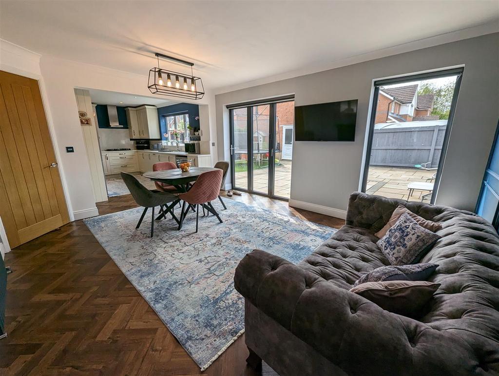 Newquay Close, Darlington 4 bed detached house for sale £330,000