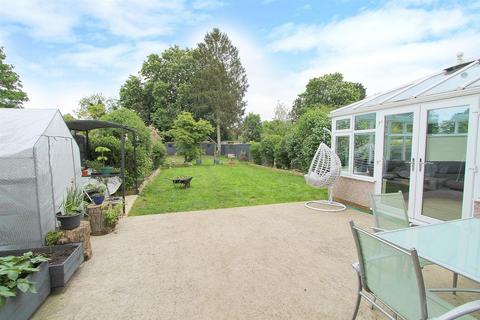 151 Banstead Road South, Sutton, SM2 5LL
