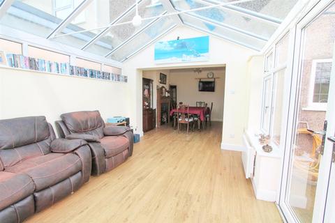 151 Banstead Road South, Sutton, SM2 5LL