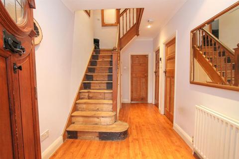 151 Banstead Road South, Sutton, SM2 5LL